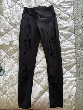 Black Ripped High-Waist Leggings